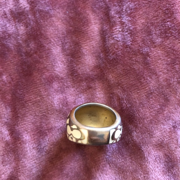 Coach ring - Picture 3 of 3